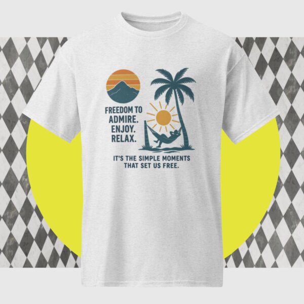DryBlend® T-Shirt: Freedom to Admire. Enjoy. Relax